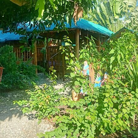 Moalboal Bamboo House / Rooms Eksteriør bilde